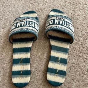 Christian Dior D way Size 37.5